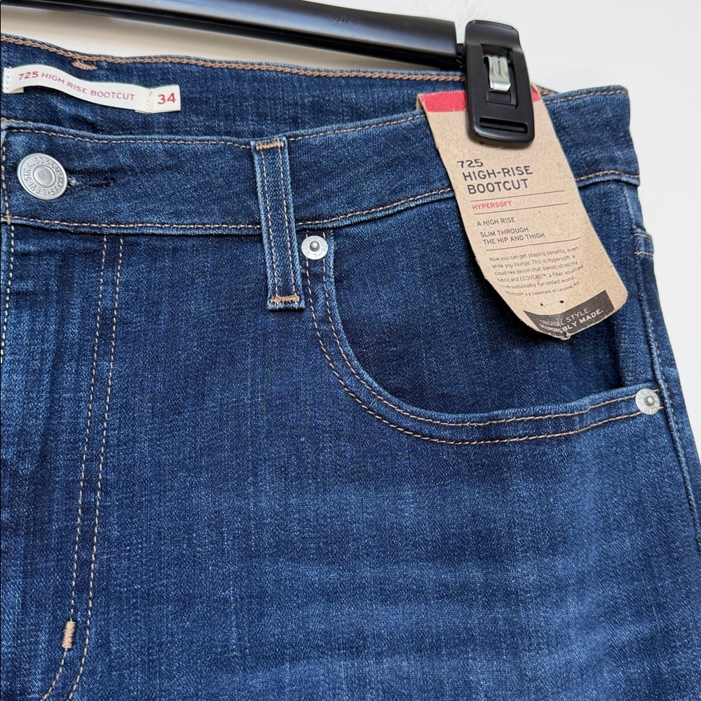 Levi’s 725 High Rise Bootcut Jeans NWT SZ 18 - Picture 3 of 4